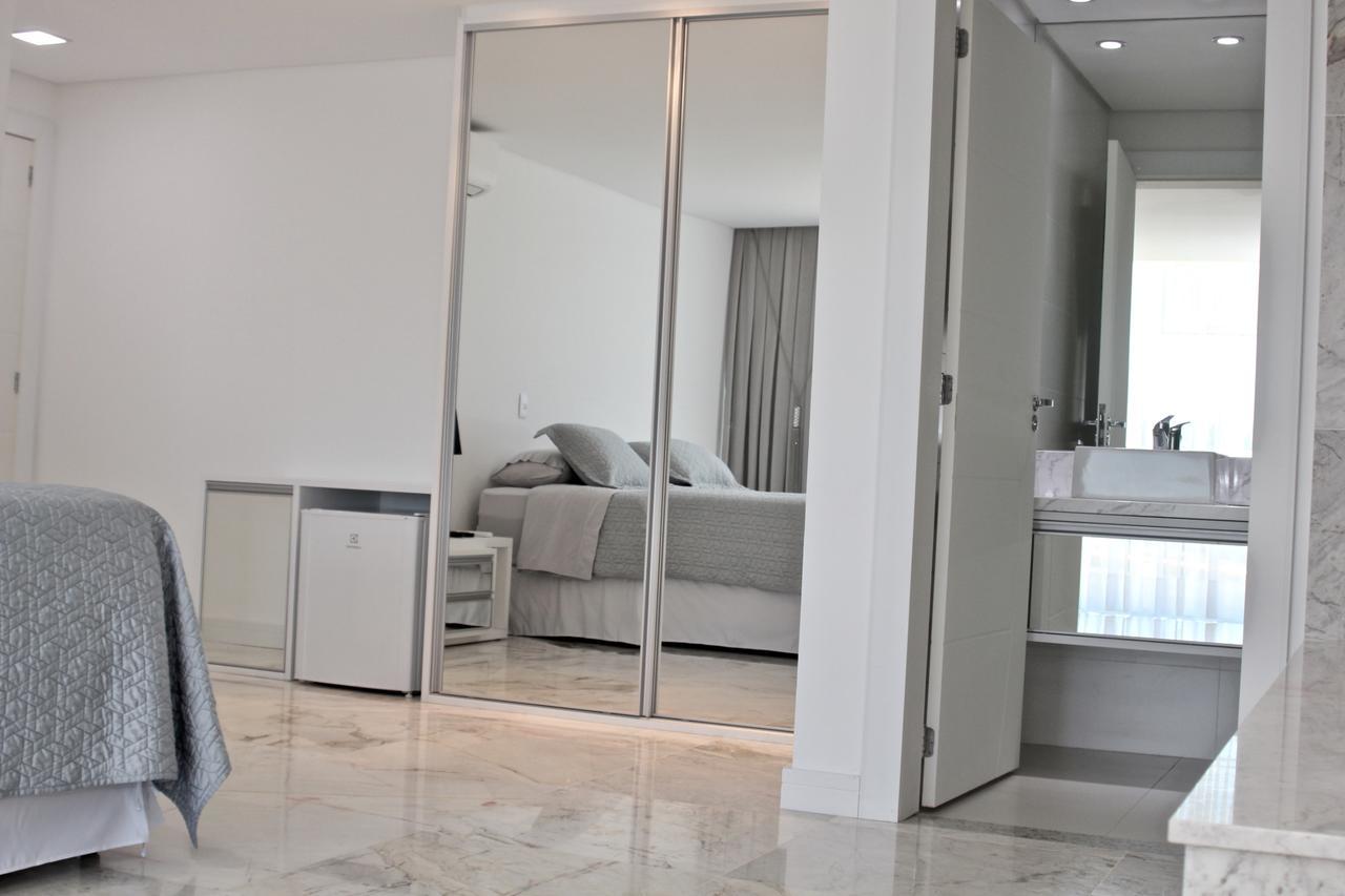 Hotel Bolsi コロンボ エクステリア 写真